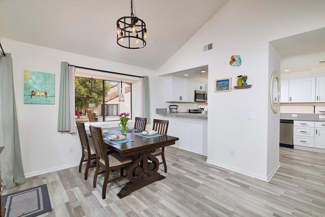 1935 Sunset Drive 45, Escondido, CA 92025