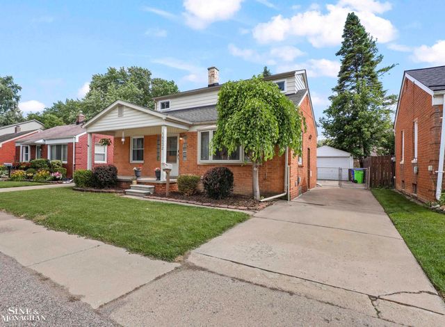 16532 Rosemary Street, Fraser, MI 48026