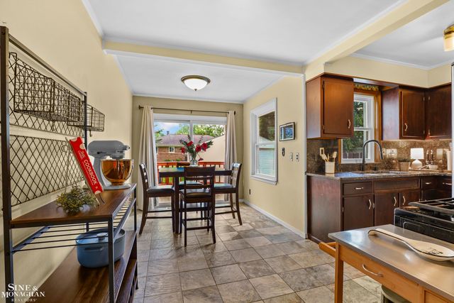 16532 Rosemary Street, Fraser, MI 48026