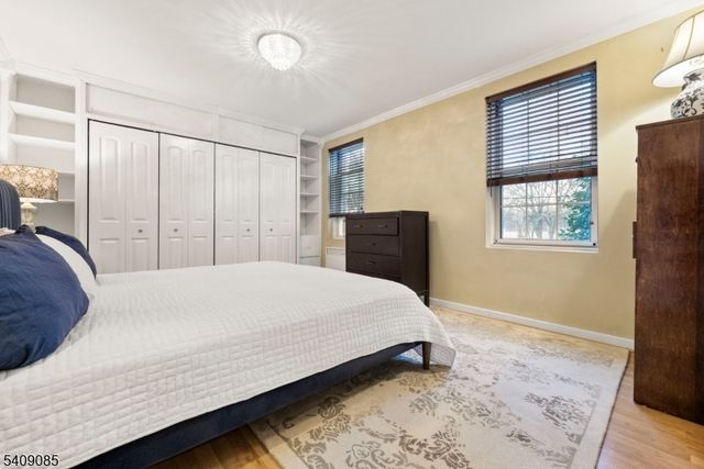 8450 Blvd East 1H, North Bergen Twp., NJ 07047