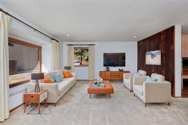 570 W Ash Street, Louisville, CO 80027