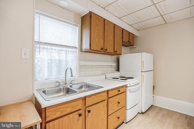 808 MONROE AVE, Glenside, PA 19038