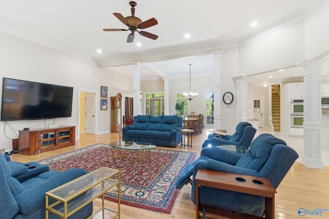 155E Vicki Lane, Owens Cross Roads, AL 35763