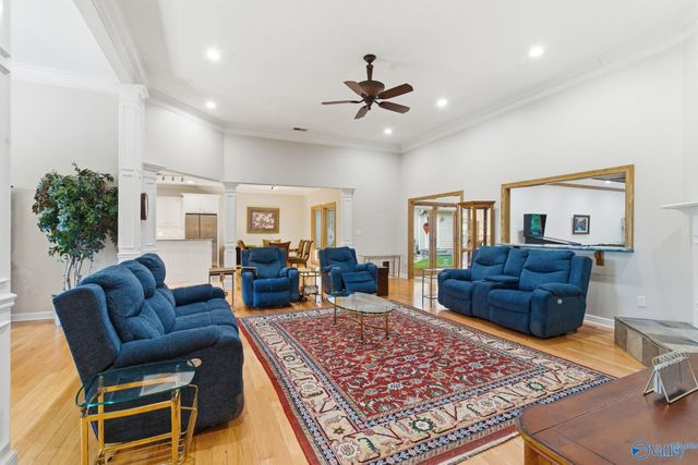 155E Vicki Lane, Owens Cross Roads, AL 35763