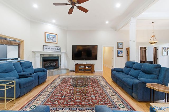 155E Vicki Lane, Owens Cross Roads, AL 35763
