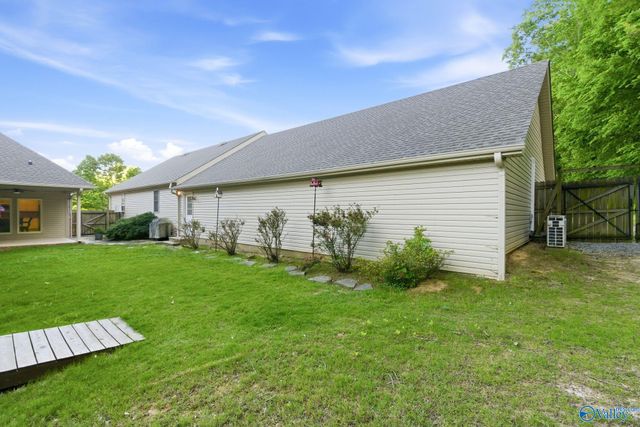 155E Vicki Lane, Owens Cross Roads, AL 35763
