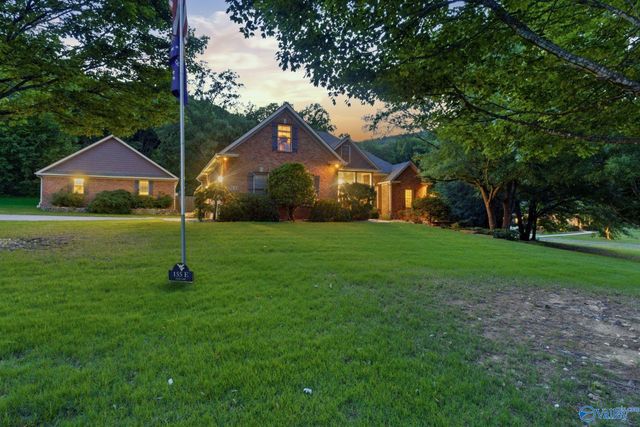 155E Vicki Lane, Owens Cross Roads, AL 35763