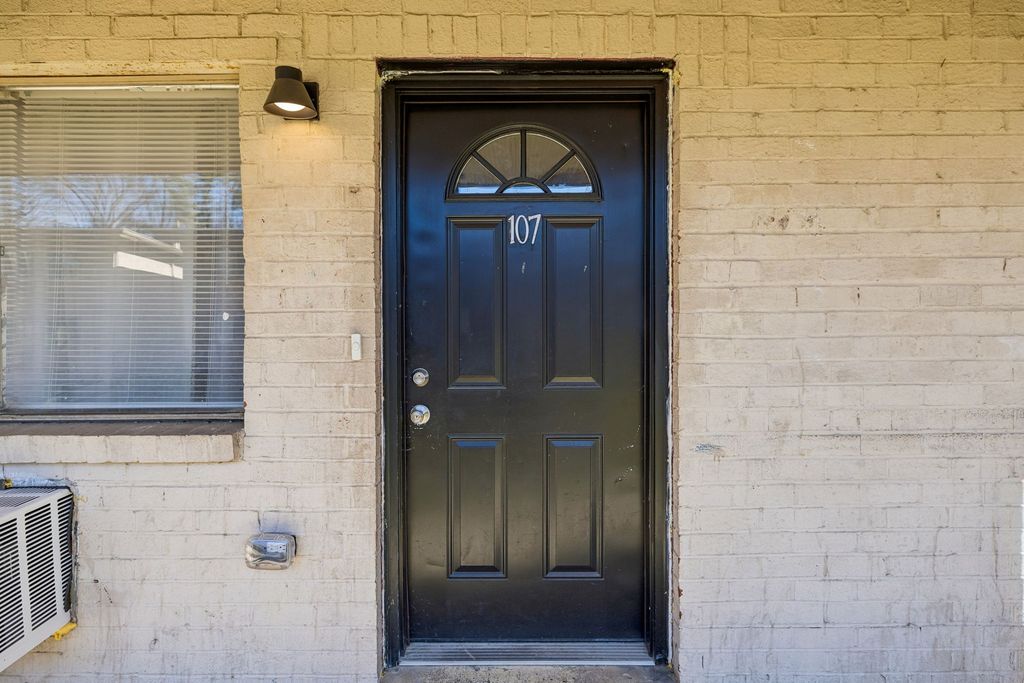 550 Harding Pl Apt F107, Nashville, TN 37211