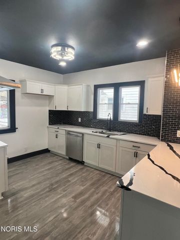 2715 Sagamore Road, Toledo, OH 43606