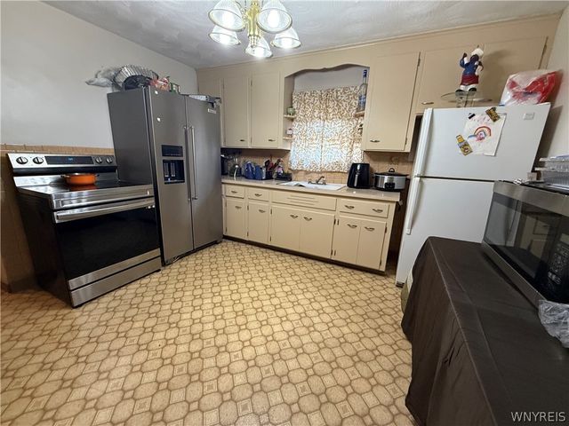 484 22nd Street, Niagara Falls, NY 14303