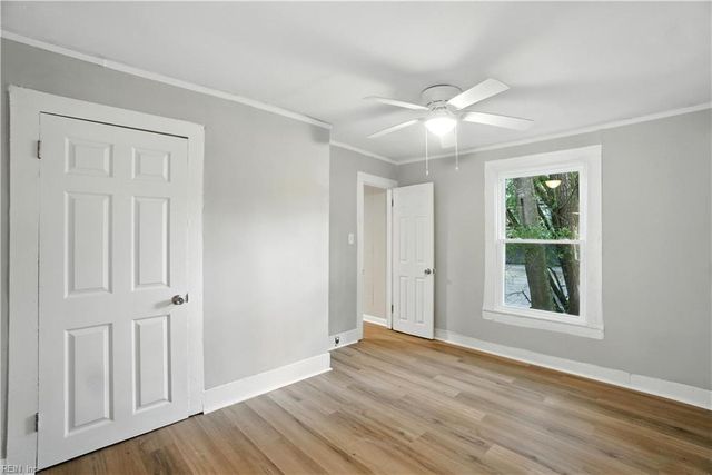 124 Wellons St, Suffolk, VA 23434