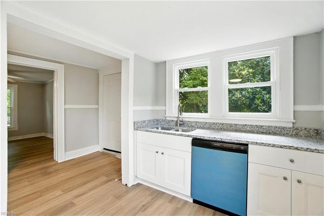 124 Wellons St, Suffolk, VA 23434