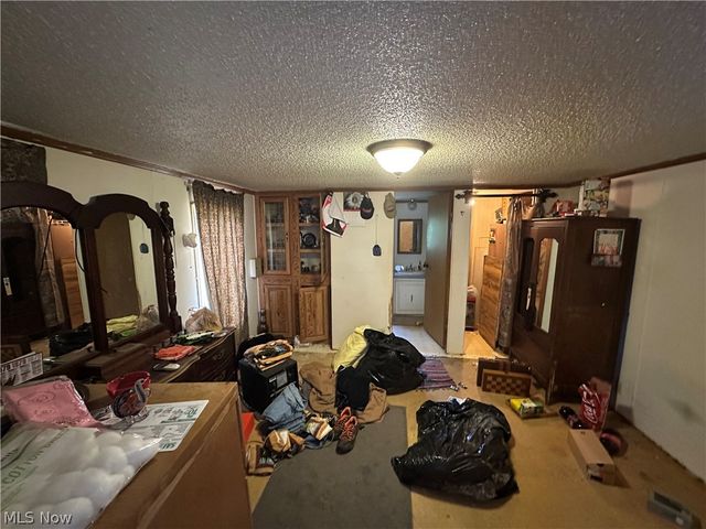 10056 Lawndell Road SW, Navarre, OH 44662