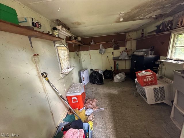 10056 Lawndell Road SW, Navarre, OH 44662