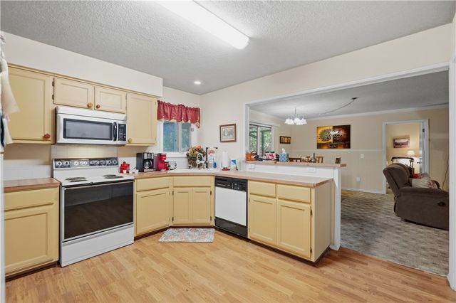 7 Grisham Lane, Bella Vista, AR 72715
