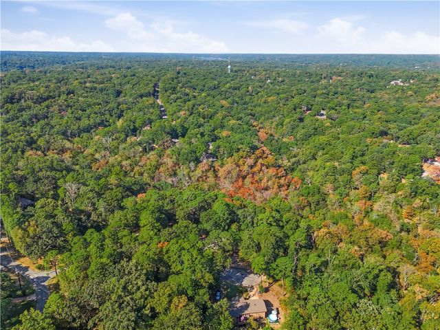 7 Grisham Lane, Bella Vista, AR 72715