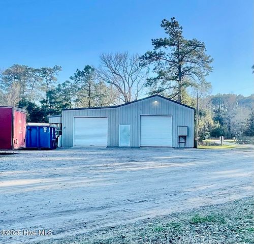 326 Woodstock Lane, Belhaven, NC 27810