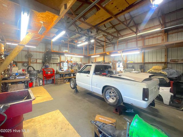 326 Woodstock Lane, Belhaven, NC 27810