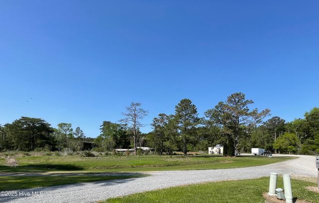 326 Woodstock Lane, Belhaven, NC 27810