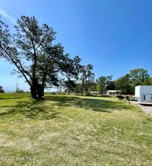 326 Woodstock Lane, Belhaven, NC 27810