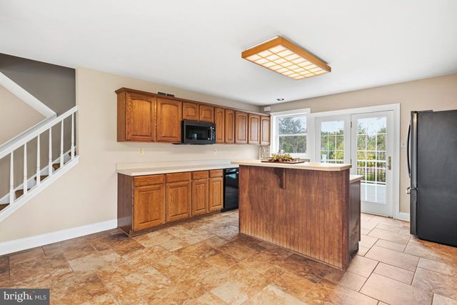 919 MORGAN LN, Perkasie, PA 18944