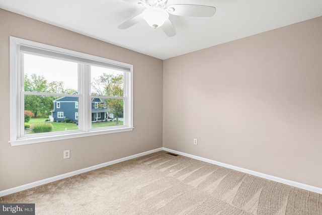 919 MORGAN LN, Perkasie, PA 18944