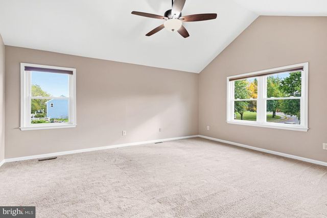 919 MORGAN LN, Perkasie, PA 18944