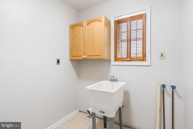 919 MORGAN LN, Perkasie, PA 18944