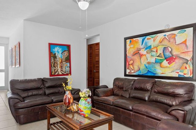 URB MIRABELLA B-53 AQUAMARINA, Bayamon, PR 00961