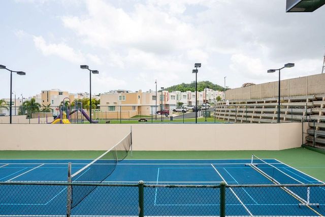 URB MIRABELLA B-53 AQUAMARINA, Bayamon, PR 00961