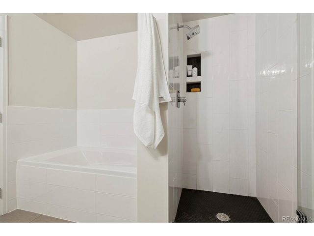 335 Detroit St 303, Denver, CO 80206