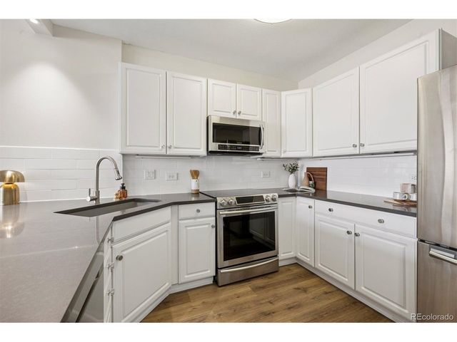 335 Detroit St 303, Denver, CO 80206