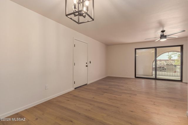 6342 N Barcelona Ln Unit 117, Tucson, AZ 85704