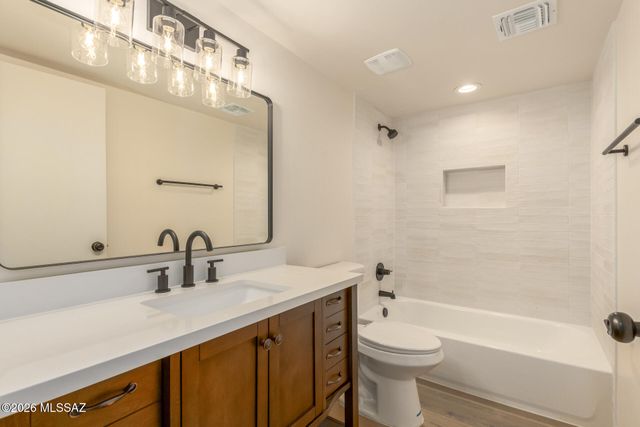 6342 N Barcelona Ln Unit 117, Tucson, AZ 85704