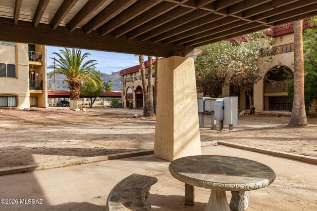 6342 N Barcelona Ln Unit 117, Tucson, AZ 85704