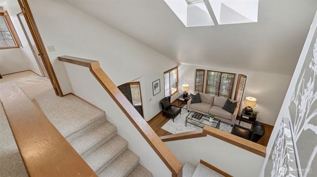 24238 SE 43rd Court, Sammamish, WA 98029