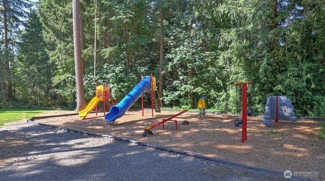 24238 SE 43rd Court, Sammamish, WA 98029