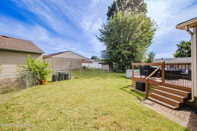 7106 Uranus Dr, Louisville, KY 40258