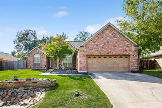 2509 Twin Oaks Court, Benton, AR 72019