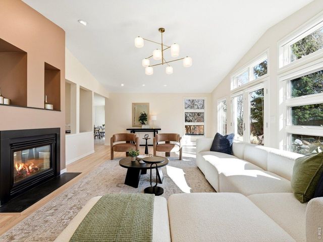 4165 17th St, Boulder, CO 80304