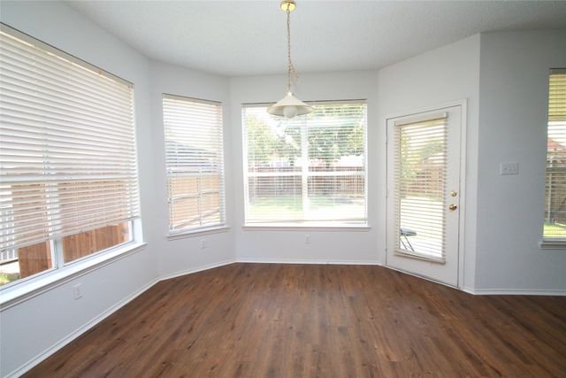 4004 Lakeside Drive, The Colony, TX 75056