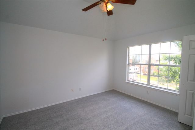 4004 Lakeside Drive, The Colony, TX 75056