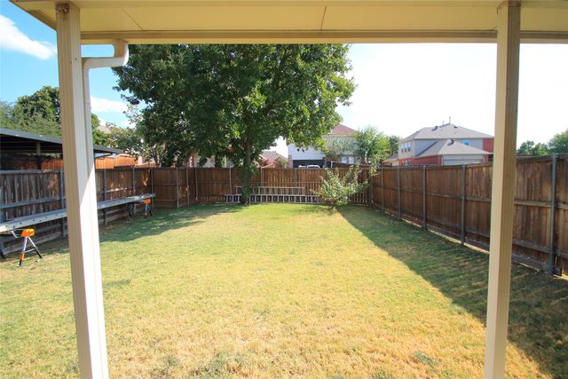 4004 Lakeside Drive, The Colony, TX 75056