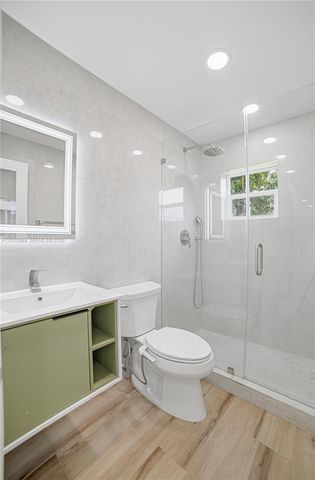335 NE 12th Avenue, Boynton Beach, FL 33435
