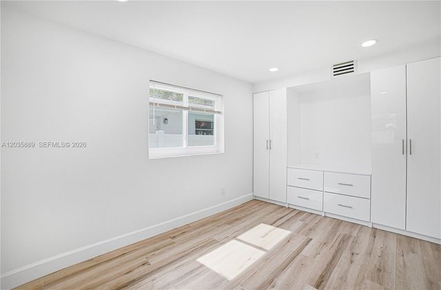 335 NE 12th Avenue, Boynton Beach, FL 33435