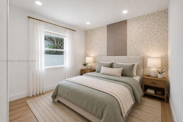 335 NE 12th Avenue, Boynton Beach, FL 33435