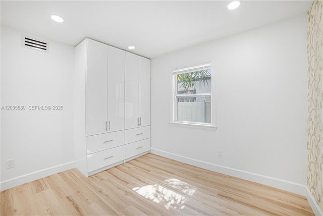 335 NE 12th Avenue, Boynton Beach, FL 33435