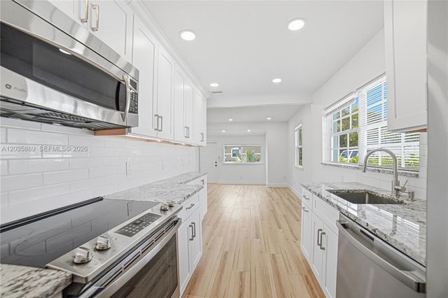 335 NE 12th Avenue, Boynton Beach, FL 33435