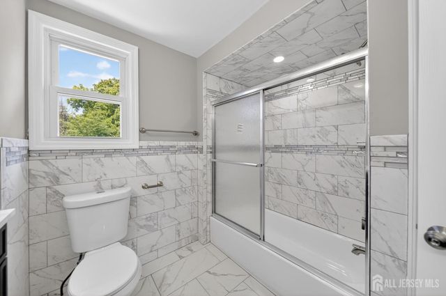 103 Minna Avenue, Avenel, NJ 07001