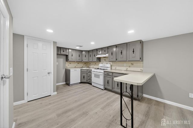 103 Minna Avenue, Avenel, NJ 07001